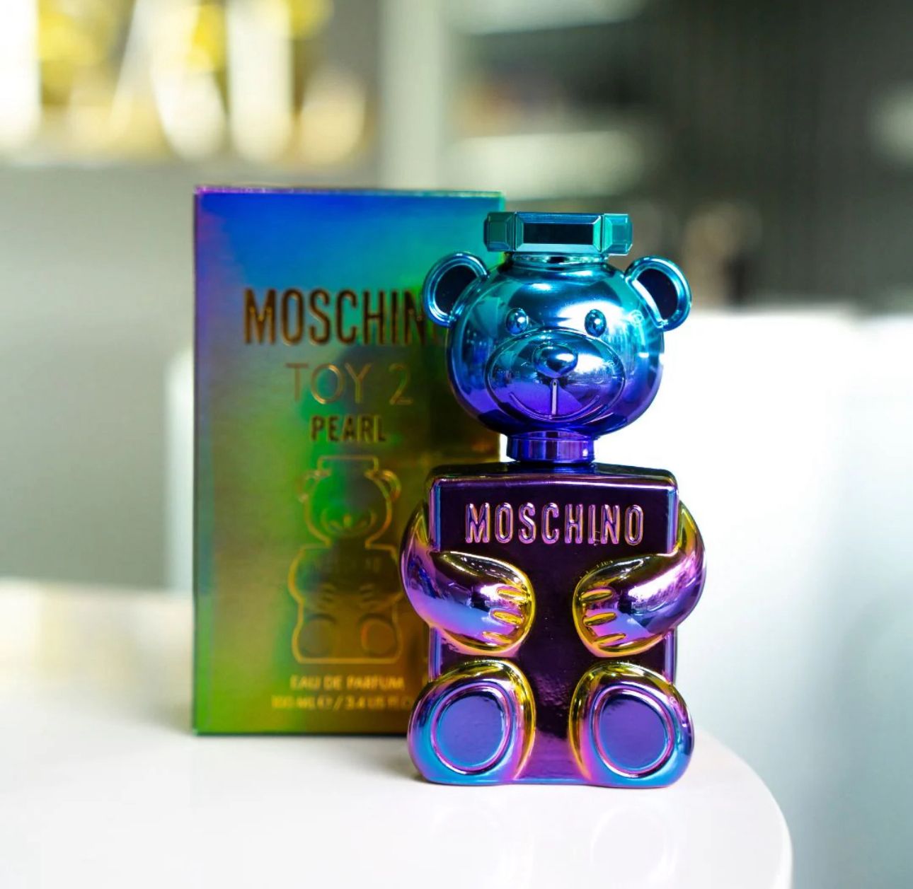 Toy 2 Pearl Moschino